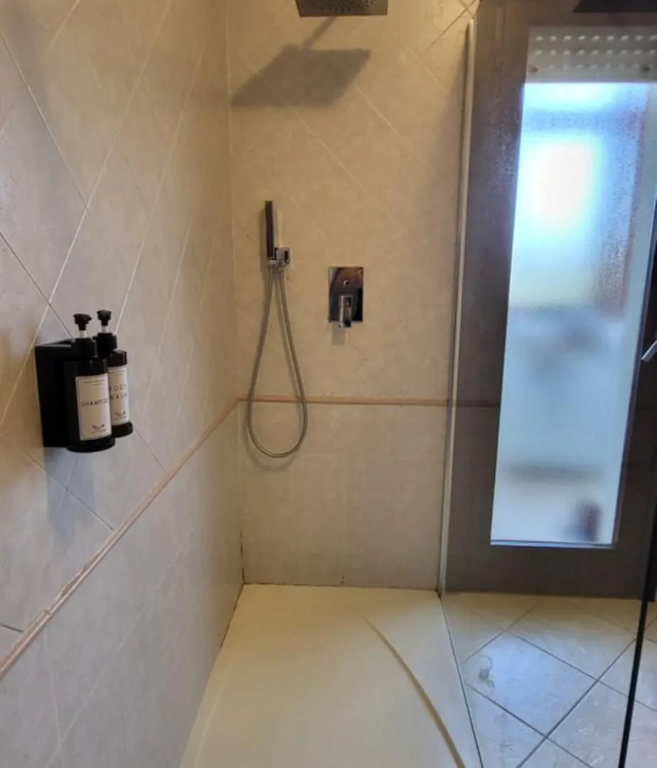 Nuema Apartment アッセミニ