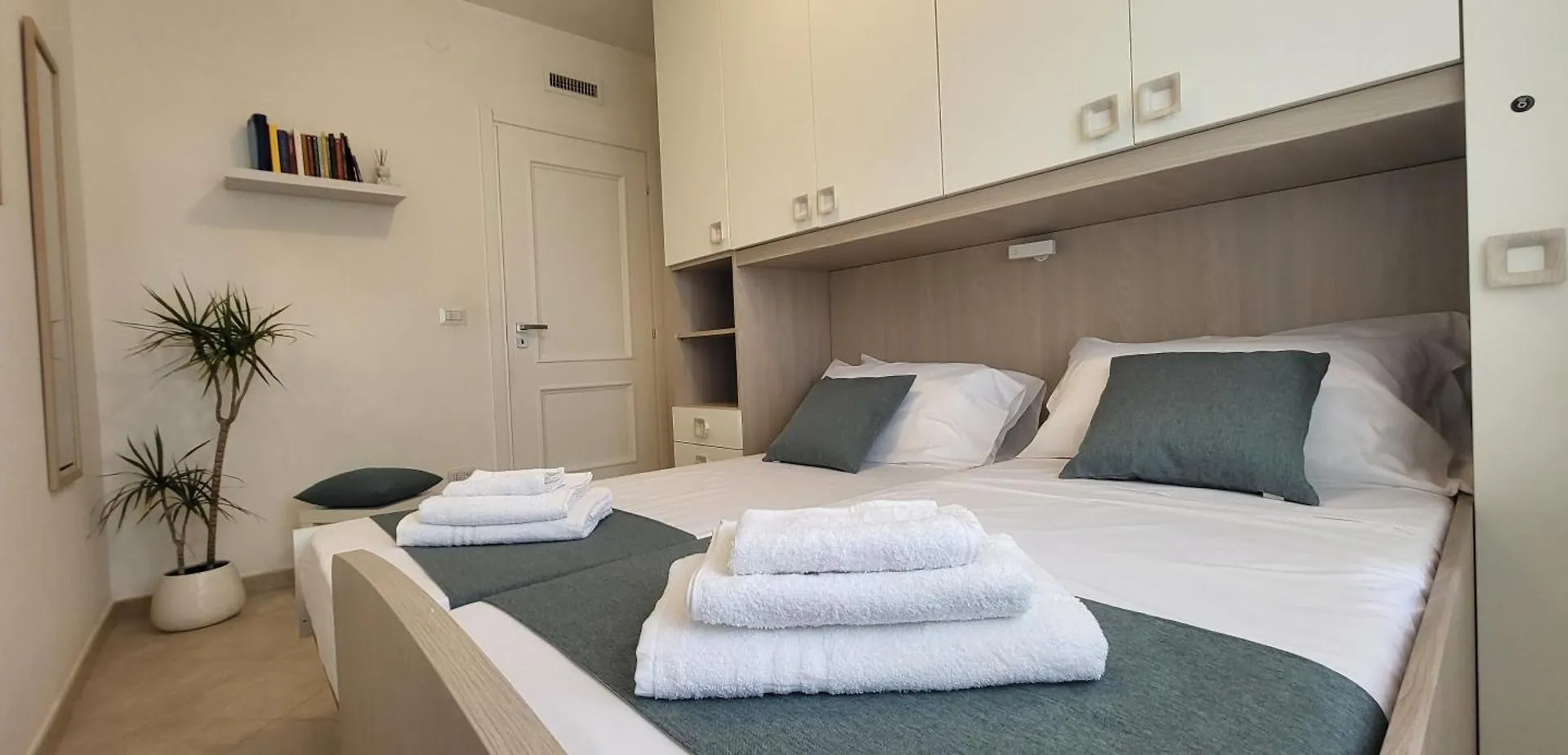 Nuema Apartment アッセミニ 0*,