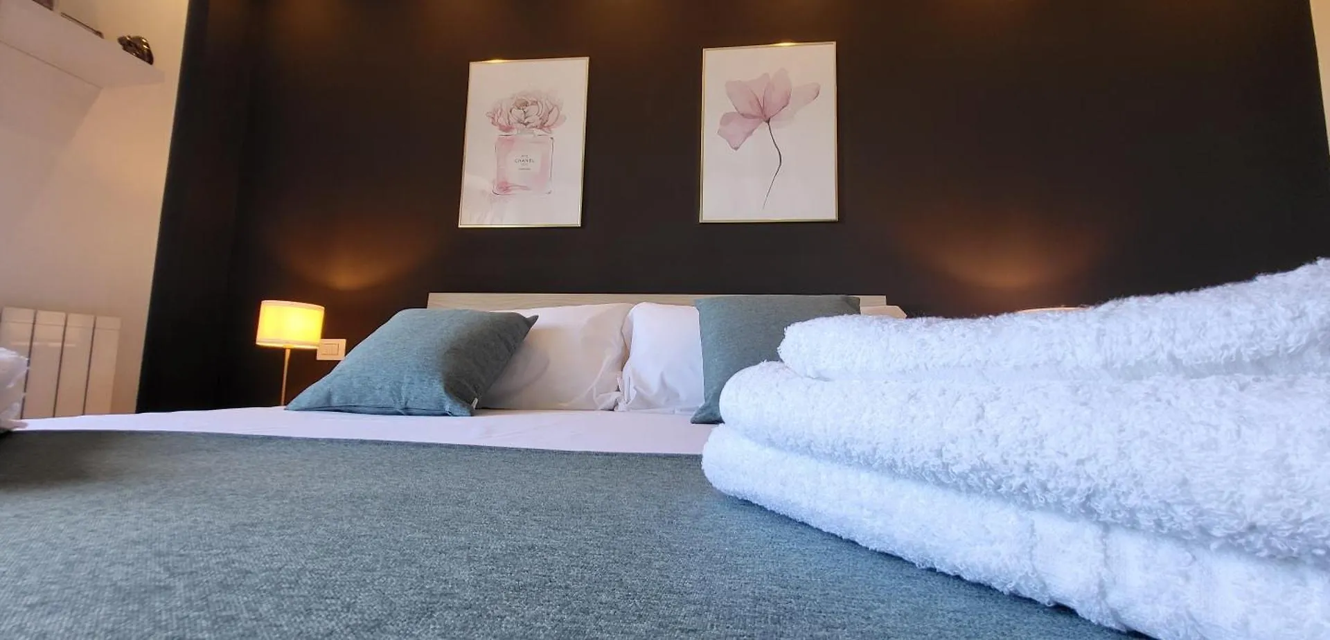 Nuema Apartment アッセミニ